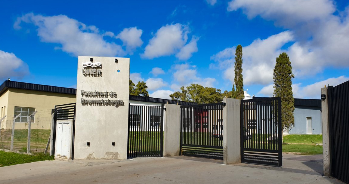Imagen de noticia La Facultad de Bromatología celebró 54 años de formación, crecimiento y vínculo con la región
