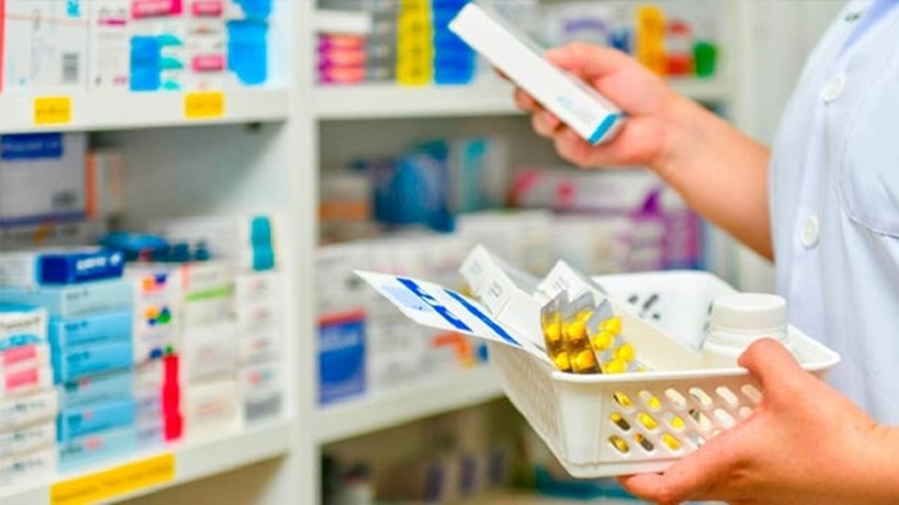 Un informe oficial detectó que los medicamentos son casi tres veces más caros en Argentina que en el exterior