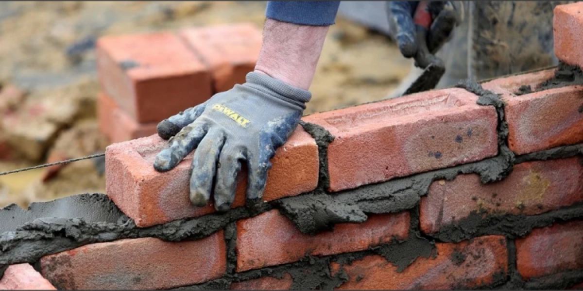 Imagen de noticia La carga impositiva encarece casi la mitad del costo de construir una vivienda y profundiza la crisis del sector