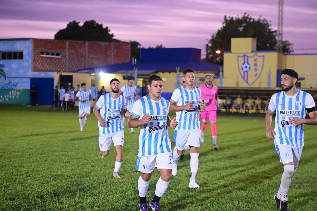 Designaron al árbitro para el debut de Juventud Unida en los playoffs