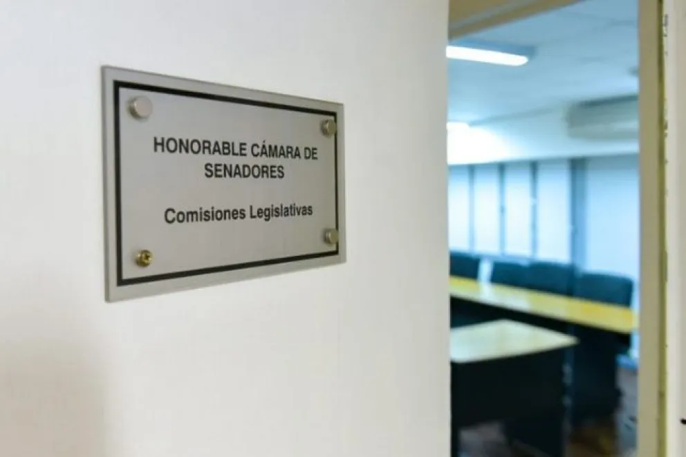 Imagen de noticia Es ley la restricción de ingreso a espectáculos y salas de juego para deudores alimentarios