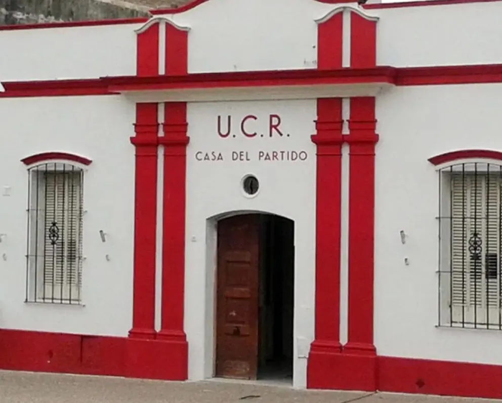 Imagen de noticia Suspendieron el Congreso de la UCR por la falta de "temas de urgente resolución"