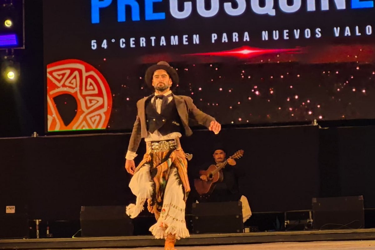 Segunda noche del Pre Cosquín: artistas de Gualeguaychú vuelven a competir