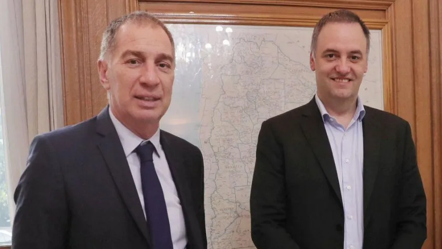 Adorni y Santilli llegan este jueves a Paraná para mantener reuniones políticas por la reforma laboral