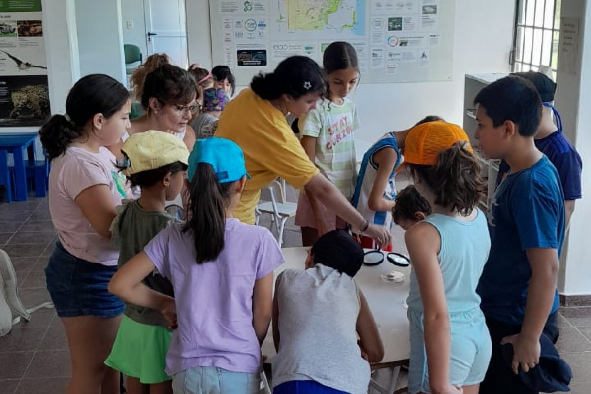 Imagen de noticia Niños de la colonia Sporturno visitaron el Centro de Interpretación Natural “La Delfina”