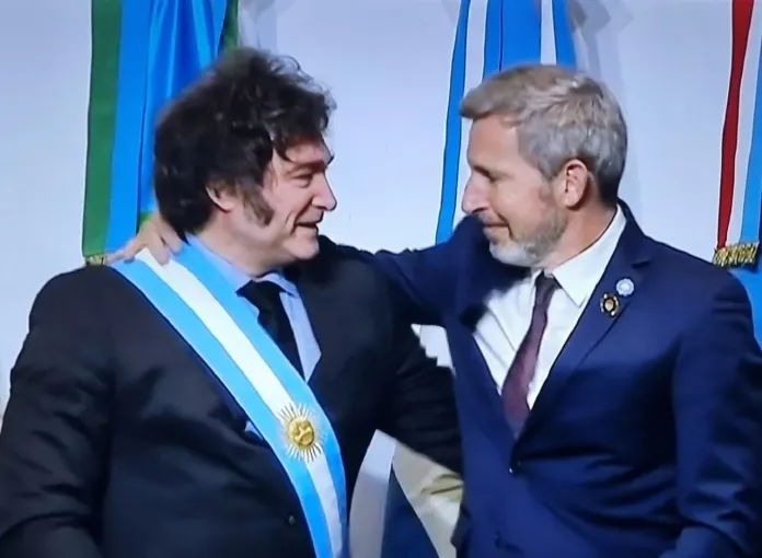 Milei evalúa incluir a Entre Ríos en su recorrido federal y refuerza el vínculo político con Frigerio