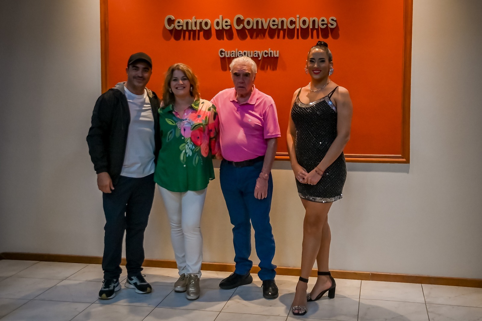 Desde el área de prensa dieron a conocer quiénes fueron los jurados de la quinta noche