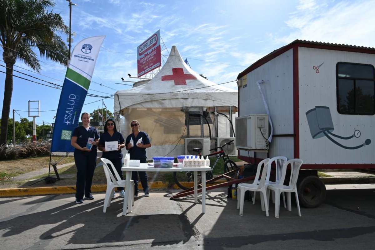 Imagen de noticia La carpa sanitaria ya funciona en la cabecera del Puente Méndez Casariego por el fin de semana de Carnaval