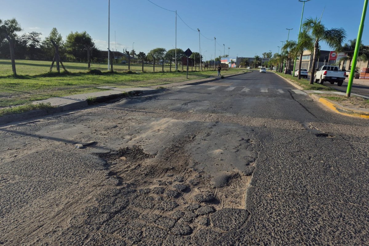 Imagen de noticia Corte y desvío de tránsito por el comienzo del reasfaltado integral del Boulevard Pedro Jurado