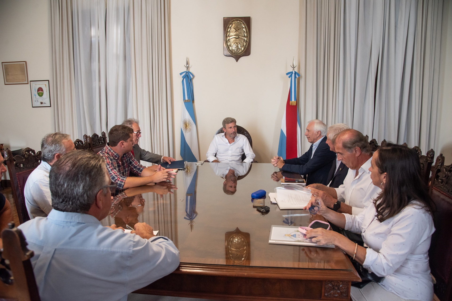 El gobernador recibió a la Cámara de Exportadores de Cítricos del Noreste Argentino y la Federación de Citricultores de Entre Ríos