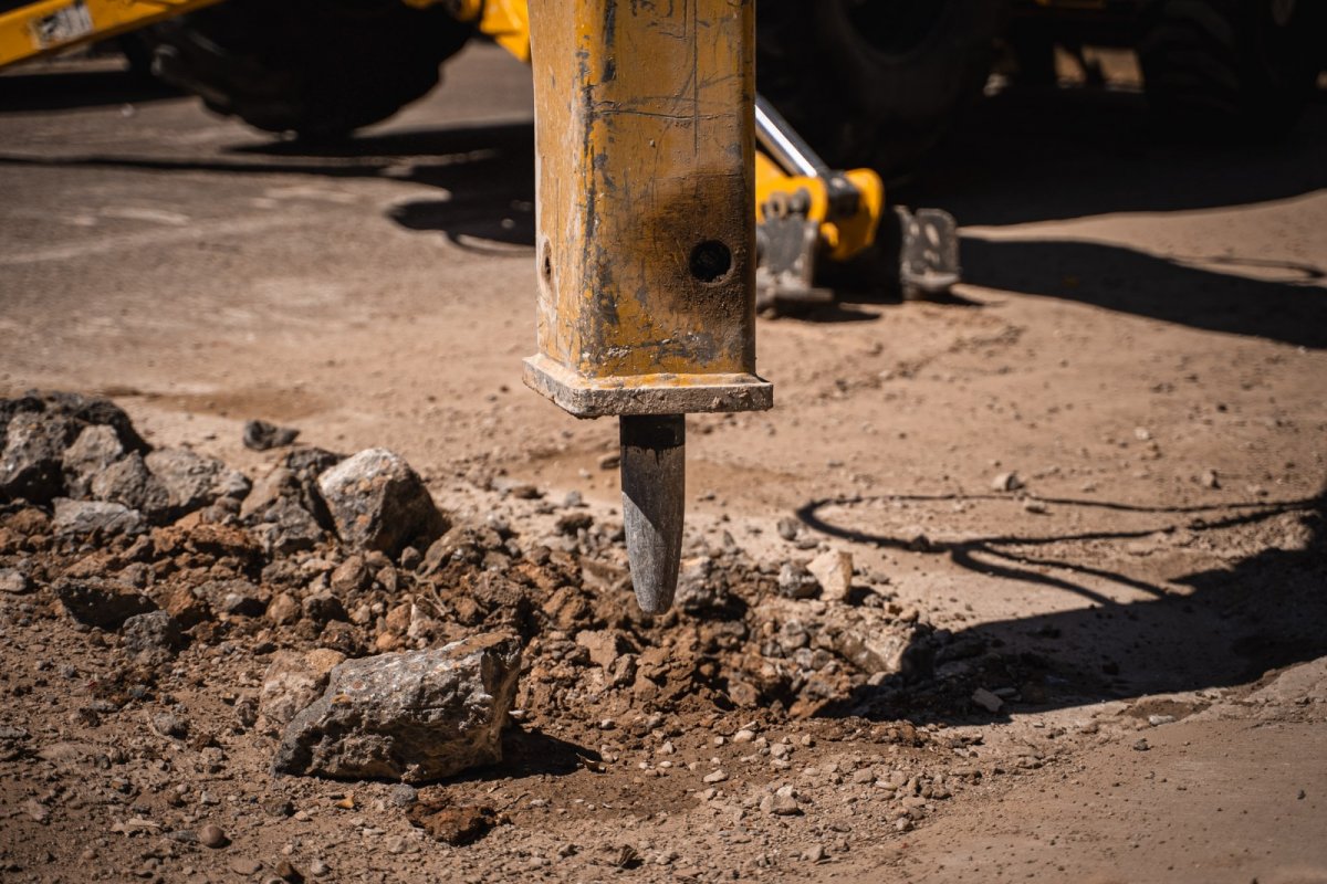 Imagen de noticia El Gobierno de Gualeguaychú repara y bachea más de 250 metros de calle España