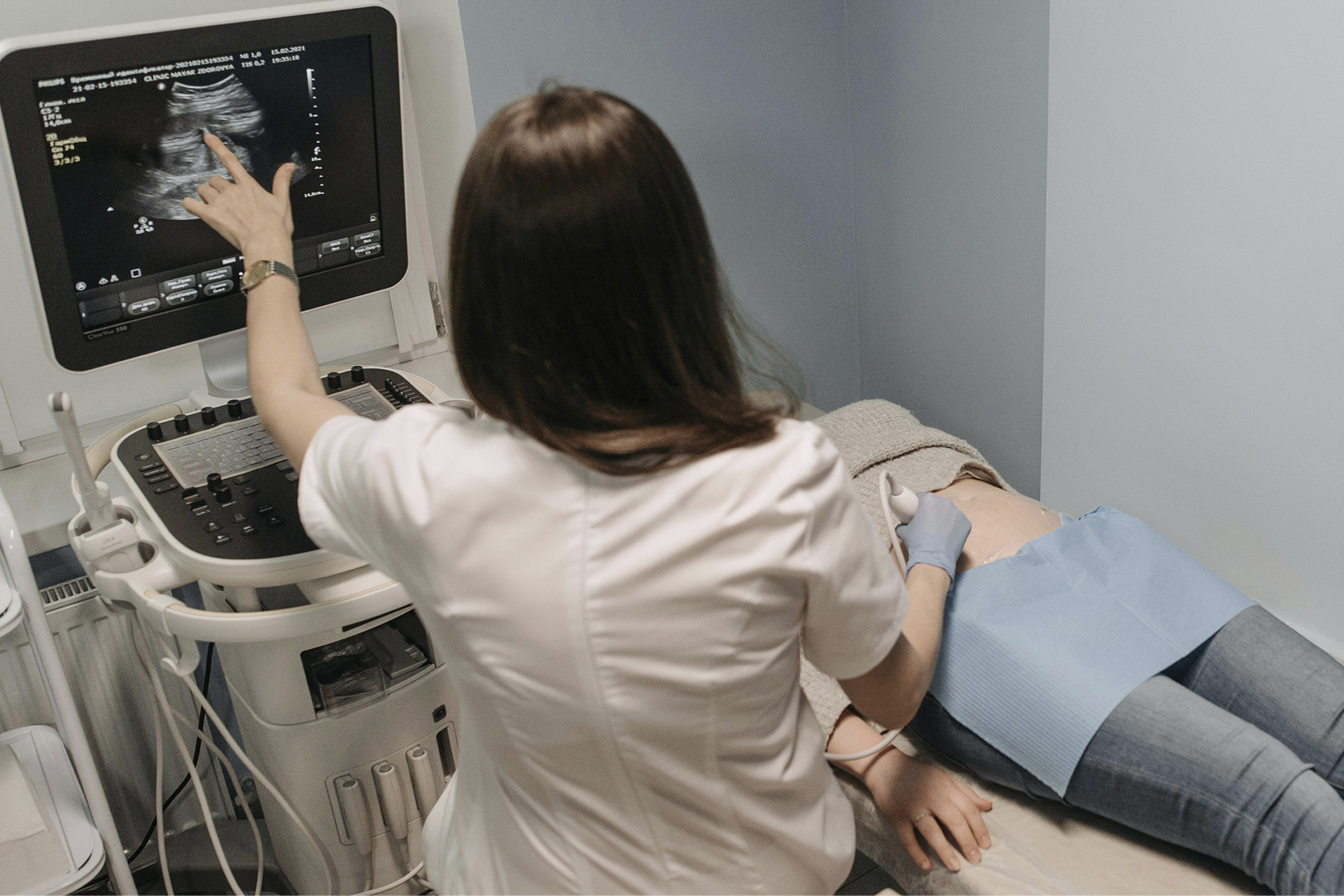 Imagen de noticia Salud insta a cumplir con los controles ginecológicos para detectar y prevenir complicaciones por endometriosis