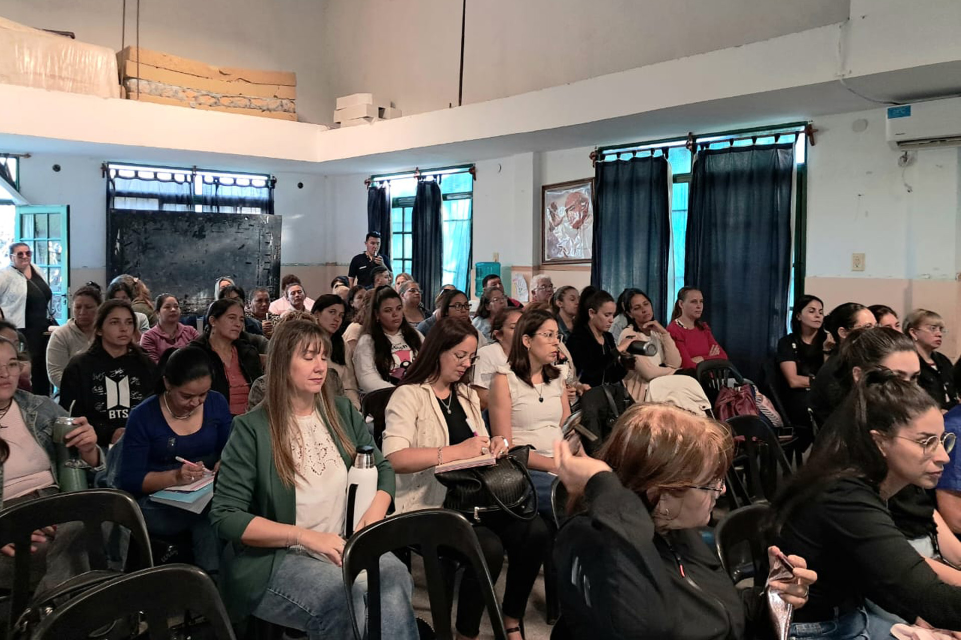 Imagen de noticia Trabajadores de diferentes establecimientos sanitarios del departamento La Paz se capacitan en bioseguridad e higiene