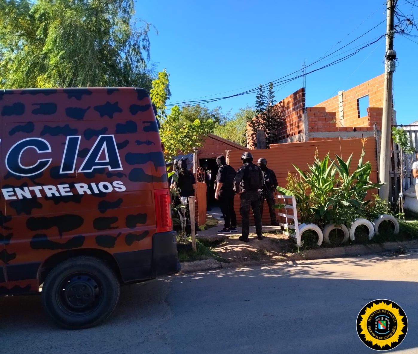 Imagen de noticia Allanamientos por droga en Gualeguaychú: secuestran cocaína, plantas de cannabis y dinero
