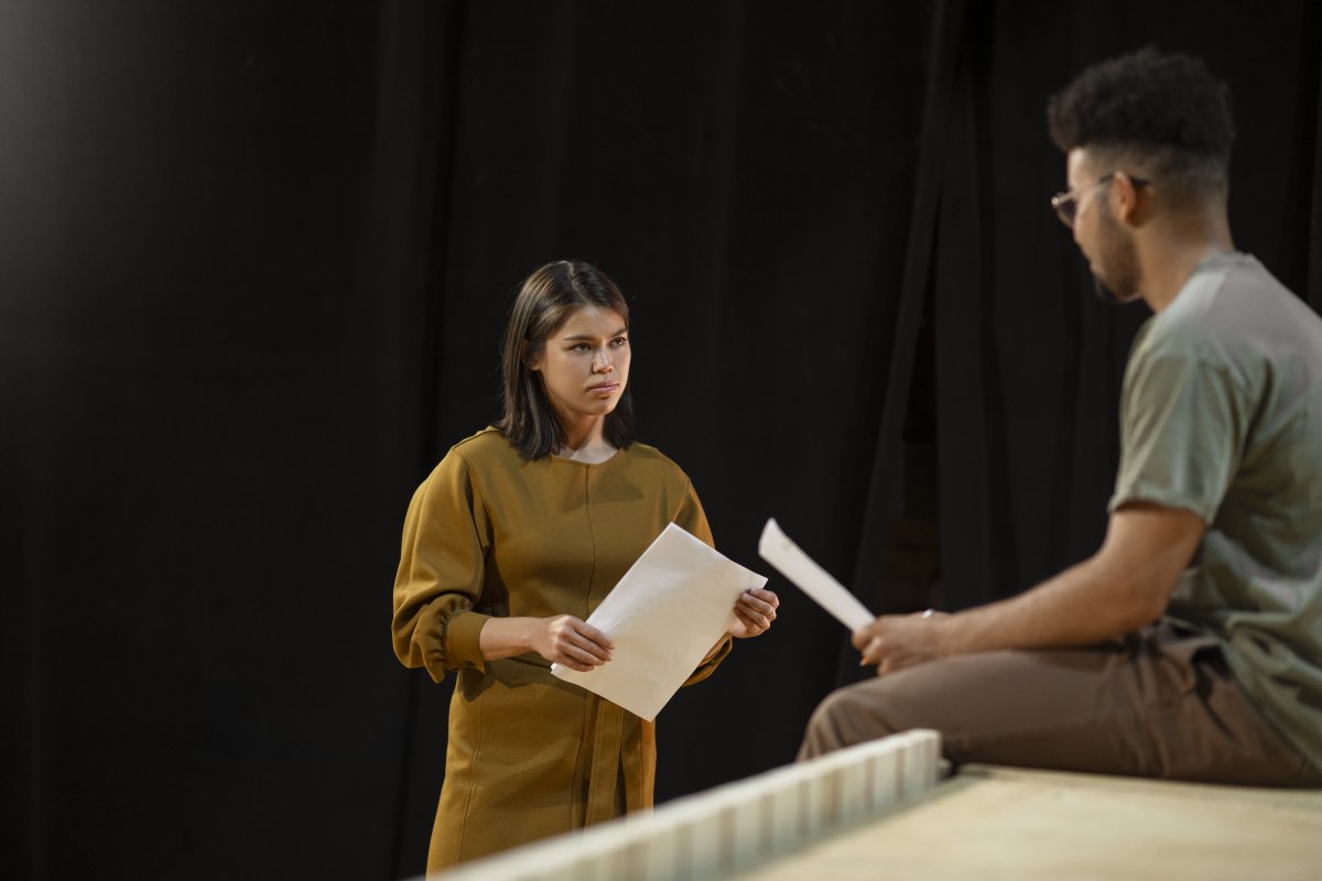 Imagen de noticia El taller de teatro “Desatando Voces” cambia de horario y seguirá en el SUM Molinari