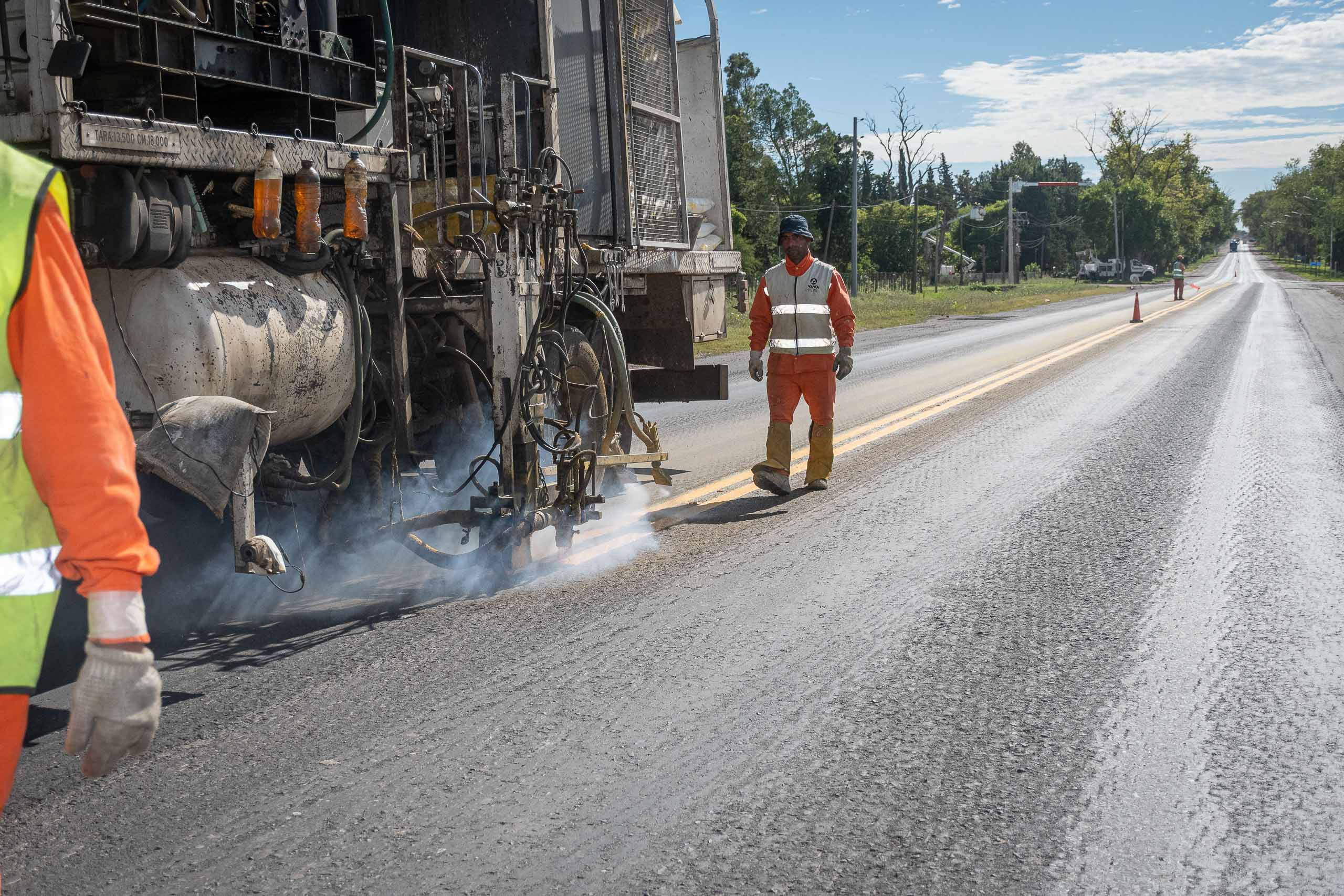 Imagen de noticia Avanzan los trabajos de demarcación en la Ruta Provincial Nº 26