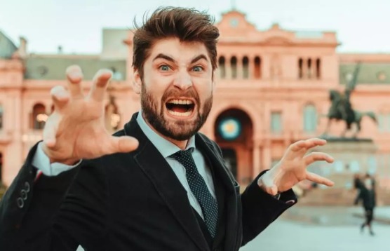 Imagen de noticia Guillermo Michel presentó una querella criminal "por calumnias e injurias" contra el youtuber conocido como El Presto