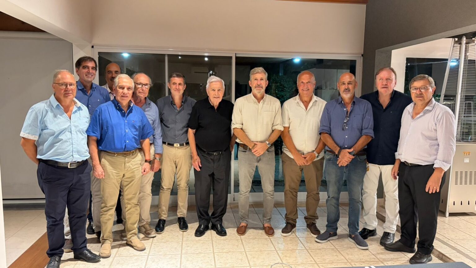 Imagen de noticia Empresarios le manifestaron a Frigerio la necesidad de reformar la Constitución