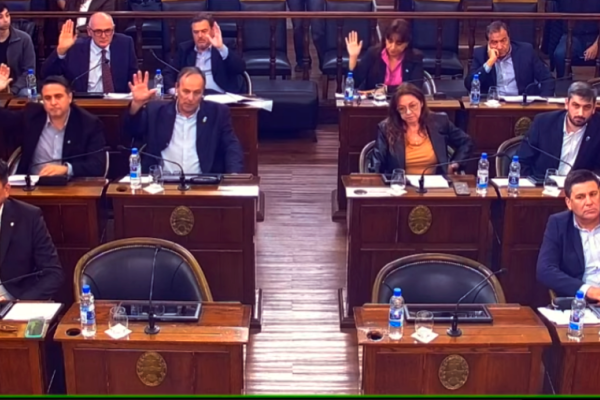 Imagen de noticia Se aprobó el régimen de concesiones que habilita la privatización de las rutas provinciales