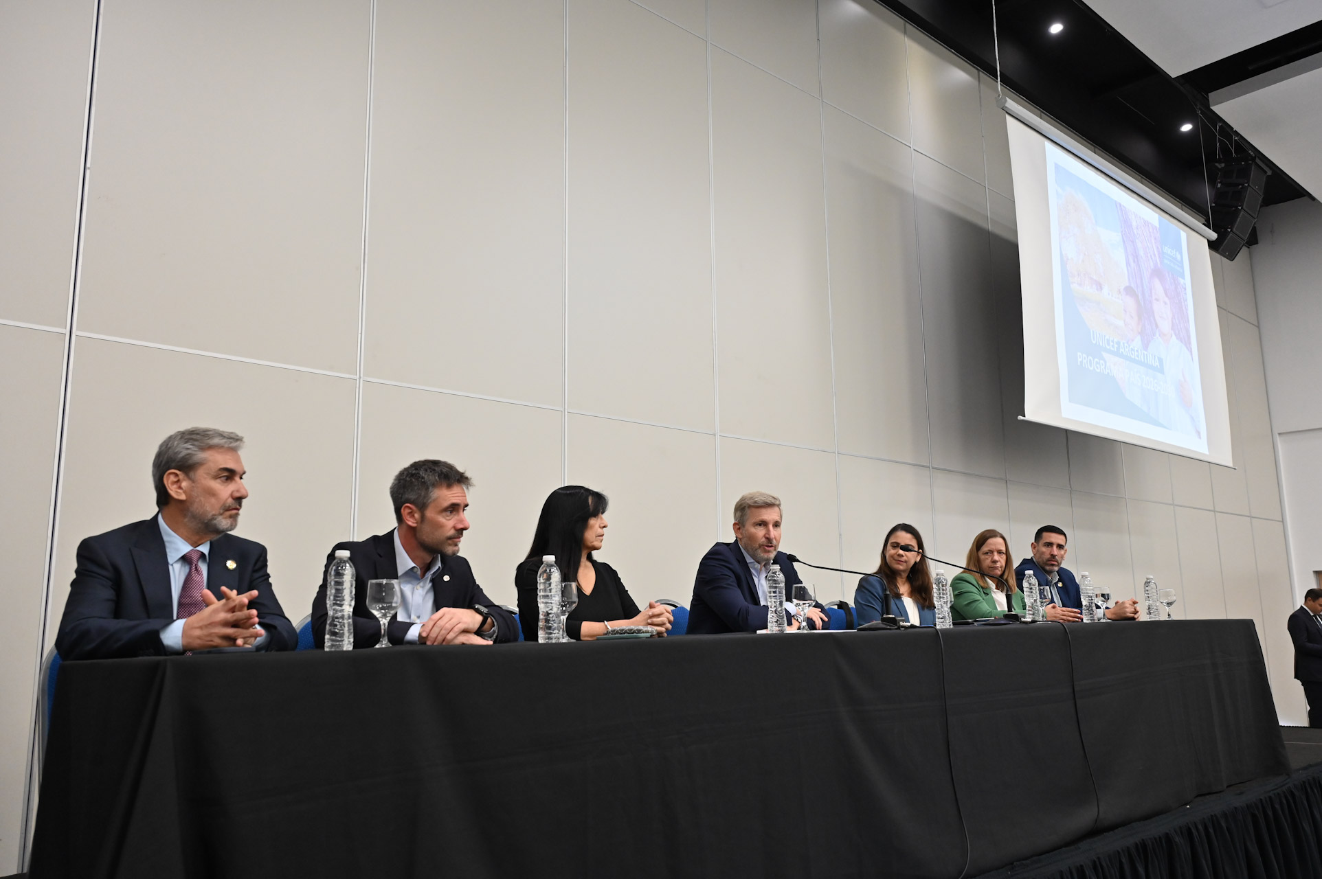 Imagen de noticia Entre Ríos avanzó junto a UNICEF en la planificación de políticas públicas para la infancia y la adolescencia