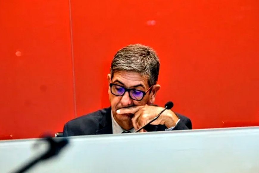 Juez dictó cautelar que prohíbe sumarios contra policías que denunciaron desvío de adicionales en el 911