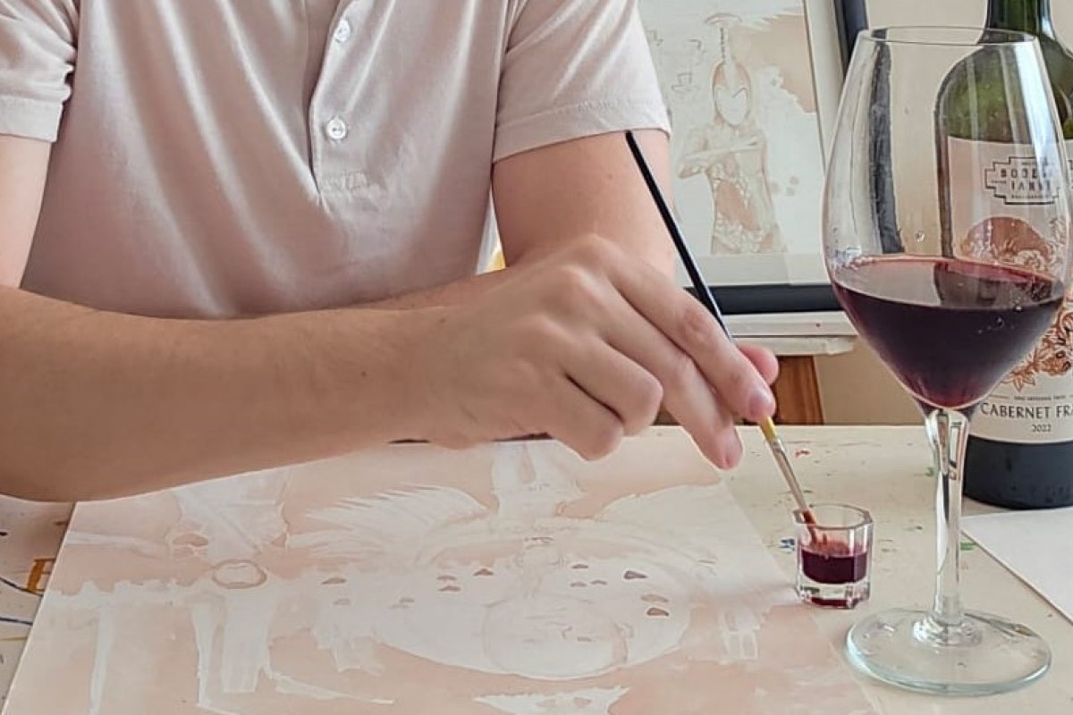Imagen de noticia “diVino Carnaval” llega al Museo del Carnaval con obras realizadas con vinos locales