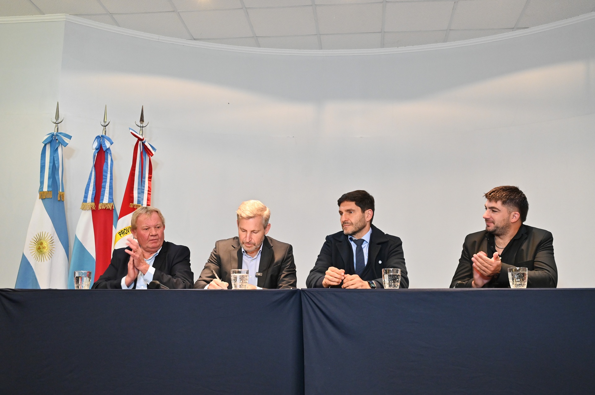 Imagen de noticia Entre Ríos y Santa Fe fortalecen la integración regional con un acuerdo de hermanamiento entre localidades