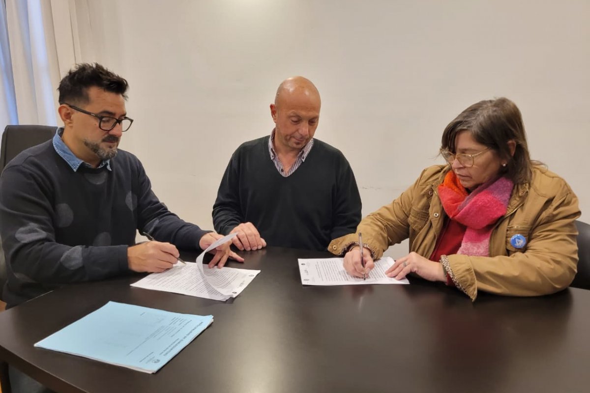 Imagen de noticia El Gobierno de Gualeguaychú y el ISPED acordaron fortalecer la formación de futuros docentes