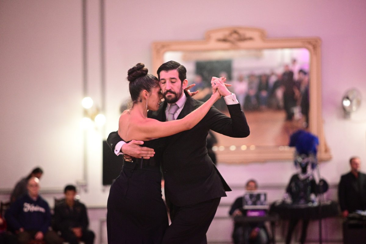Imagen de noticia Una pareja integrada por una bailarina de Gualeguaychú ganó la Preliminar Oficial y competirá en Buenos Aires