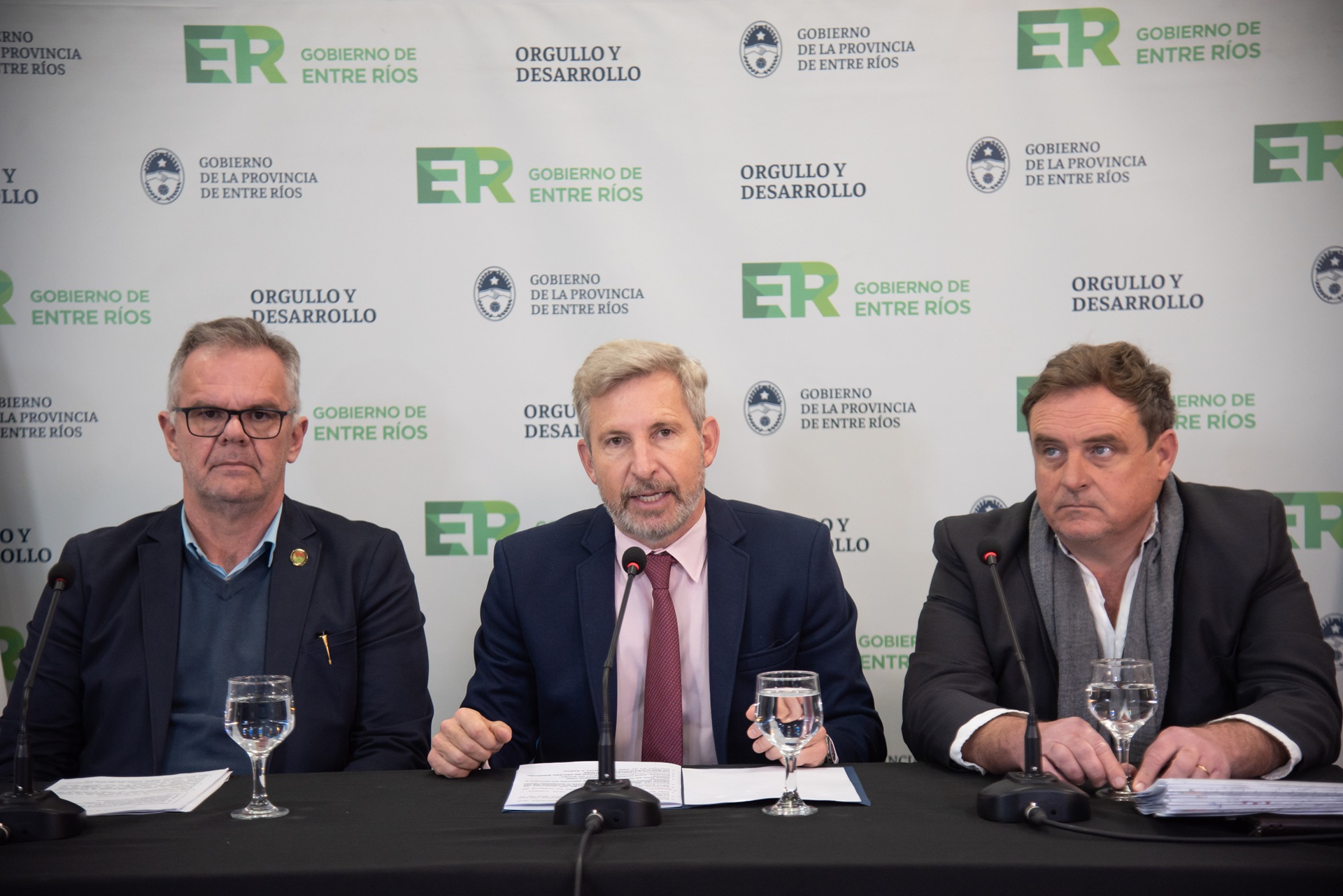 Imagen de noticia Frigerio anunció una inversión récord en Vialidad y prometió intervenir toda la red provincial antes de 2027