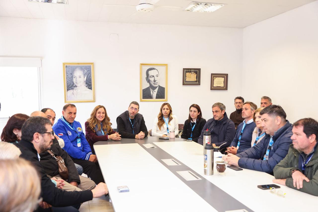 Imagen de noticia El peronismo presentó un programa agropecuario y debatió propuestas para una alternativa nacional