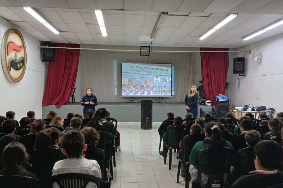 Imagen de noticia Más de 350 estudiantes participaron de jornadas de educación vial