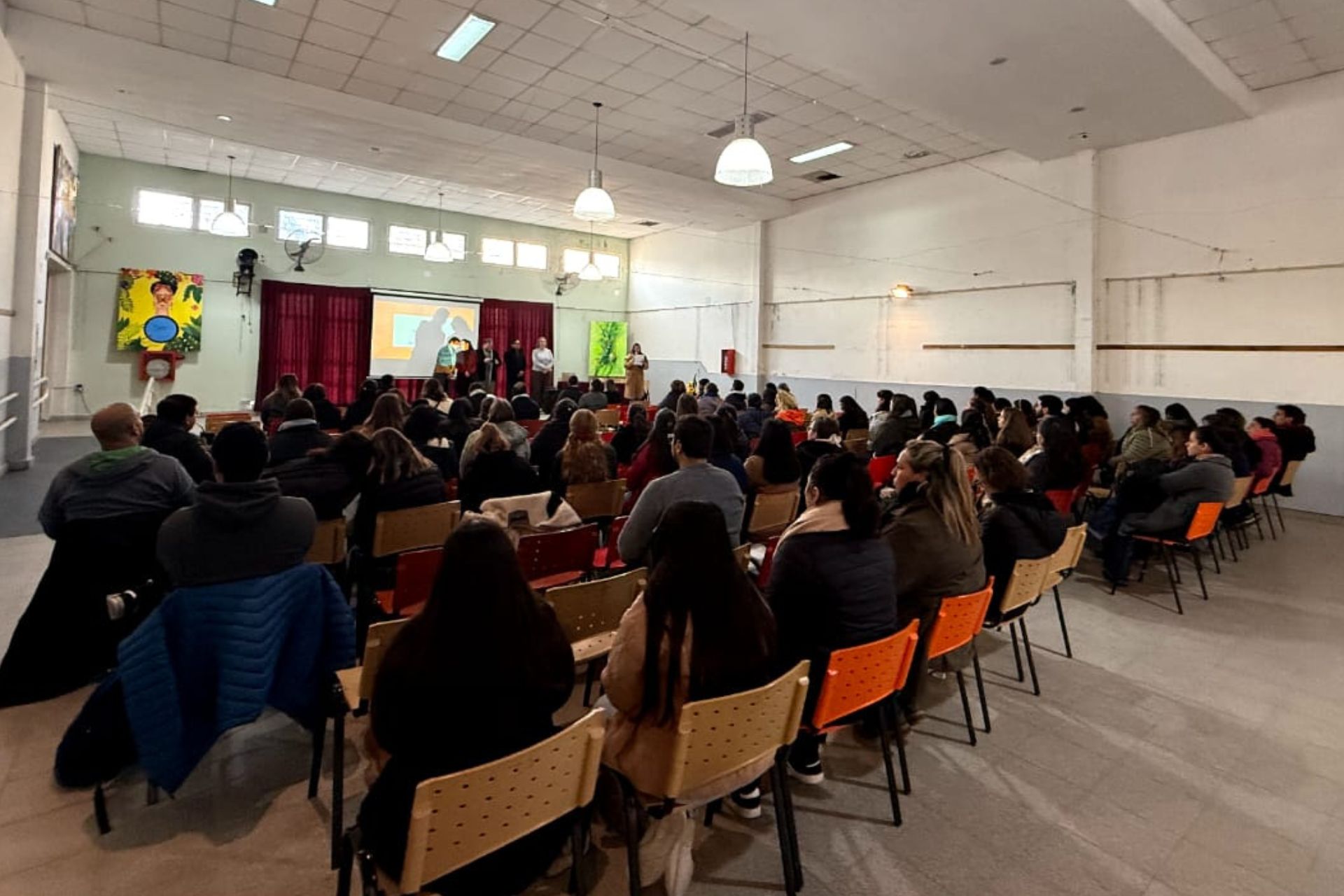 Imagen de noticia Más de 240 docentes participaron de las capacitaciones del programa Red de Escuelas que Transforman