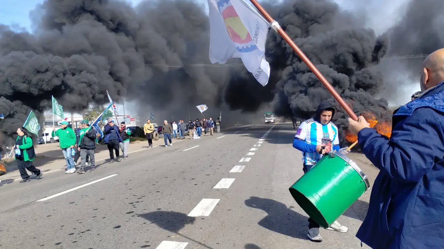 Imagen de noticia UnionBat ratificó que cerrará la planta y crece la incertidumbre entre los trabajadores