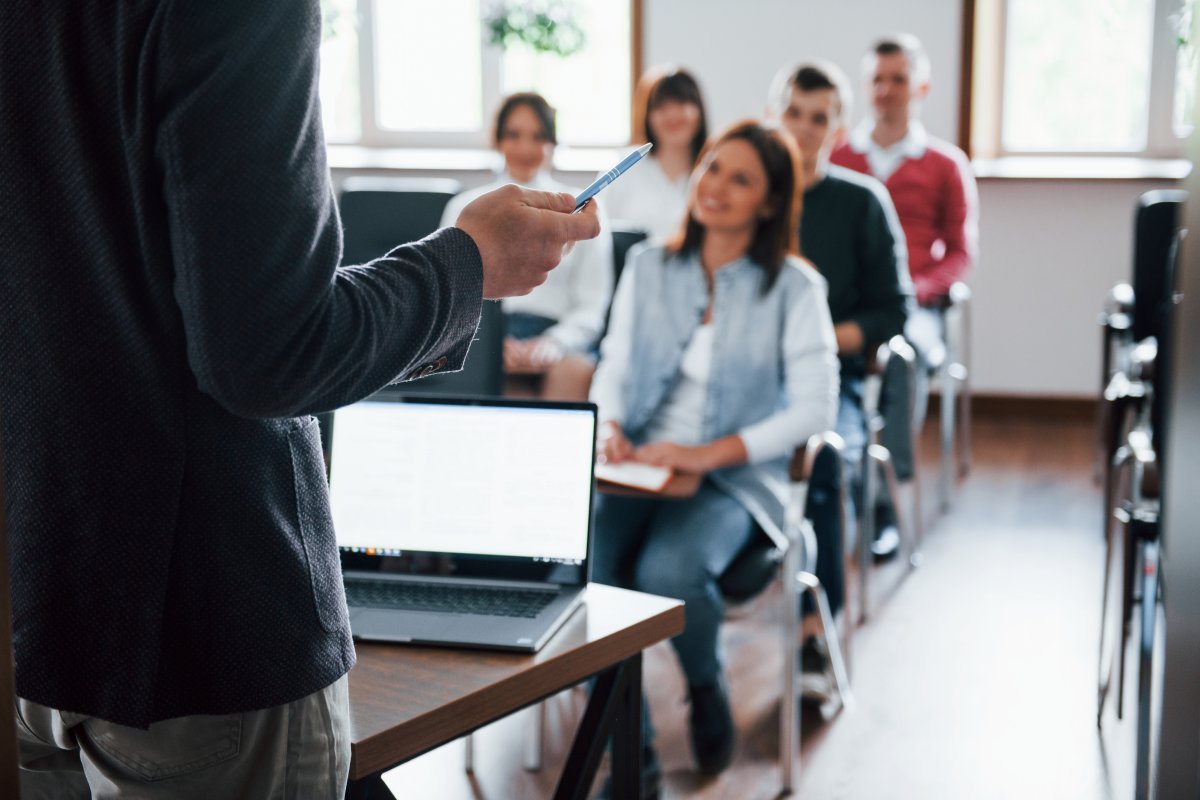 Imagen de noticia Emprendedores y comerciantes podrán capacitarse en estrategias de venta