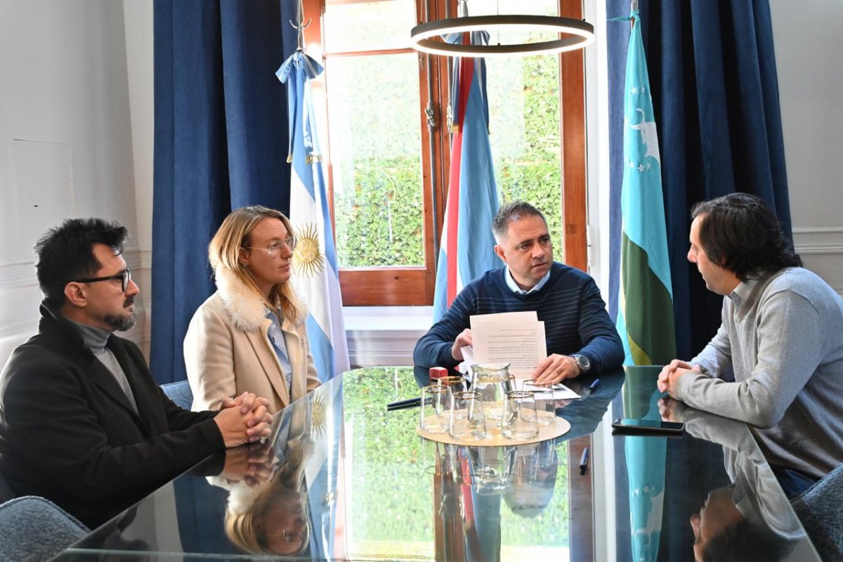 Imagen de noticia El Gobierno de Gualeguaychú y la UNER firmaron un convenio para crear una base científica en “Las Piedras”