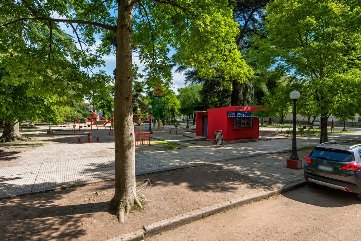 Imagen de noticia Se abre la convocatoria pública para la concesión del kiosco de Plaza Urquiza