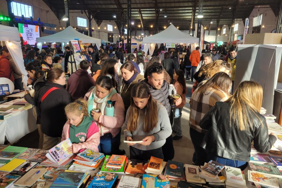 Imagen de noticia Gualeguaychú recibe a los nuevos turistas con espectáculos infantiles, ferias y actividades familiares