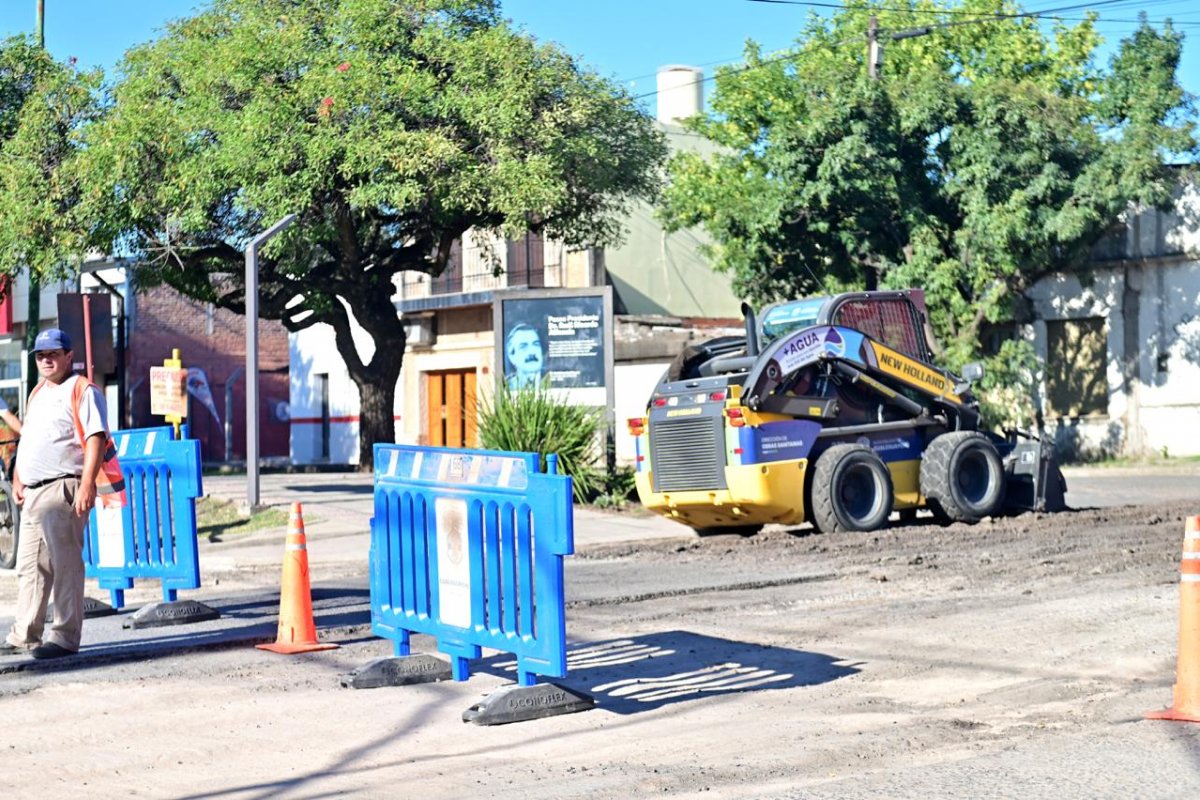 Imagen de noticia Continúan los cortes de calles por trabajos de reparación de la calzada