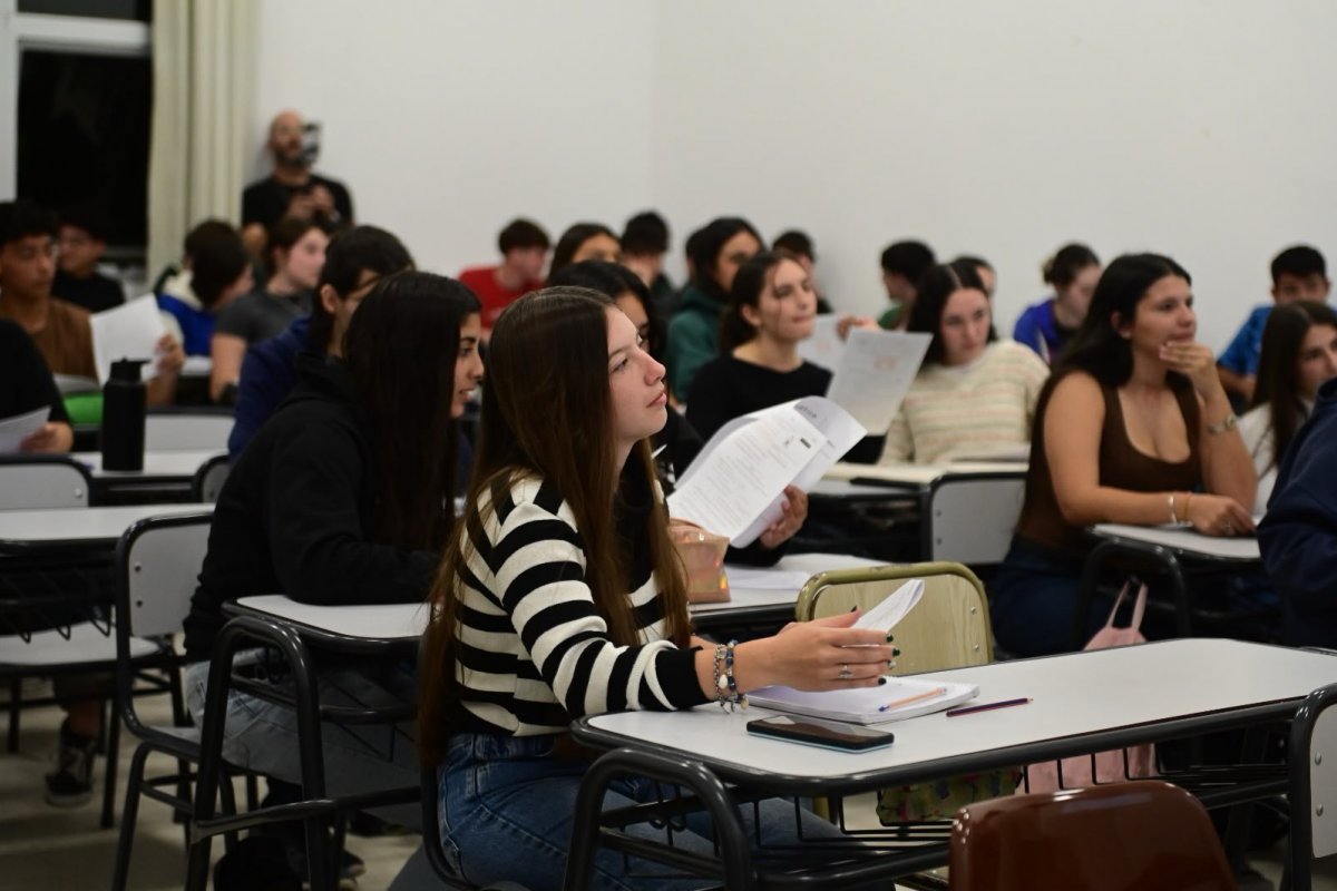 Imagen de noticia Continúa el programa gratuito “Vamos a la Universidad” para acompañar el ingreso al nivel superior