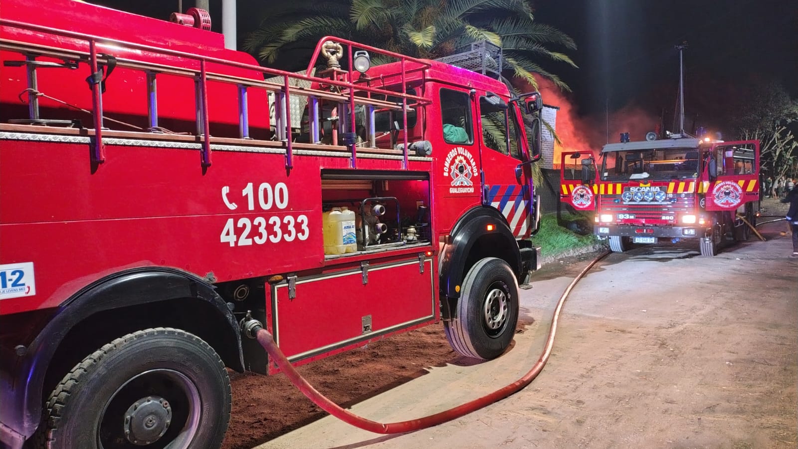 Imagen de noticia Un voraz incendio destruyó dos viviendas en el oeste de Gualeguaychú