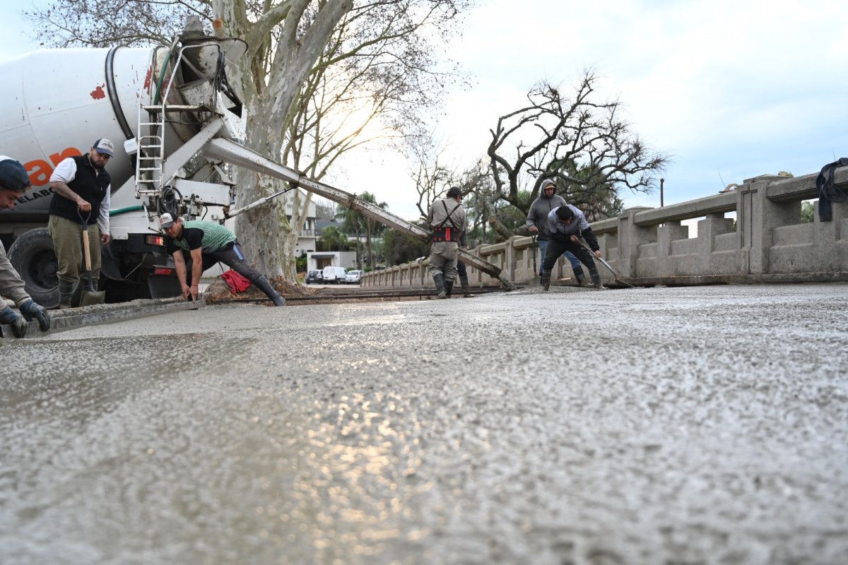 Imagen de noticia Continúan las obras de renovación peatonal en la Costanera de Gualeguaychú