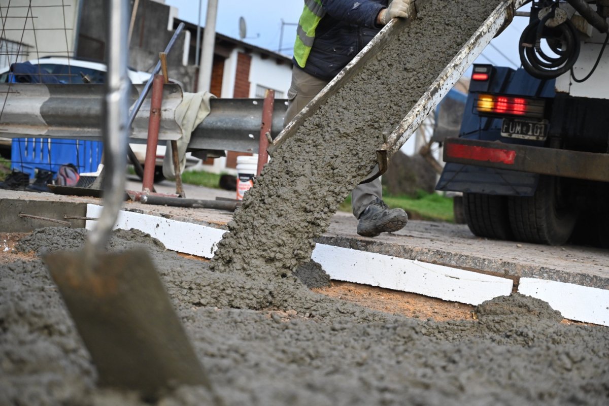 Imagen de noticia La repavimentación de calle Perigán entra en su etapa final con los últimos 100 metros de obra