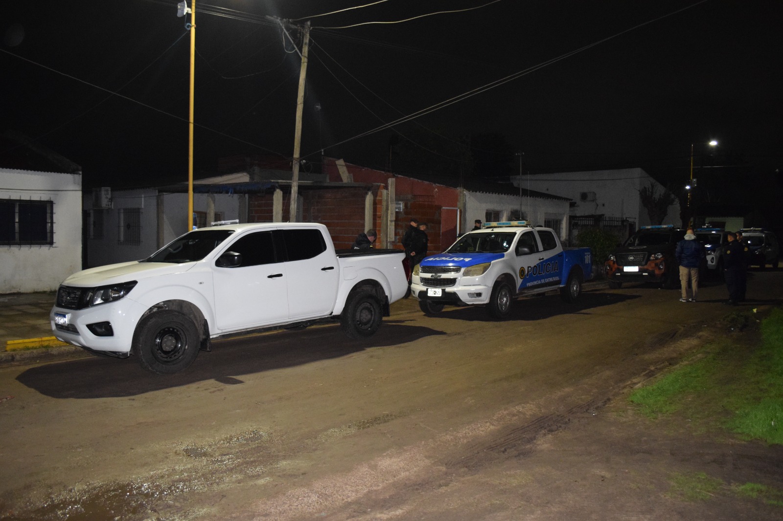 Imagen de noticia Secuestran prendas de vestir durante un allanamiento por el homicidio ocurrido en Gualeguaychú