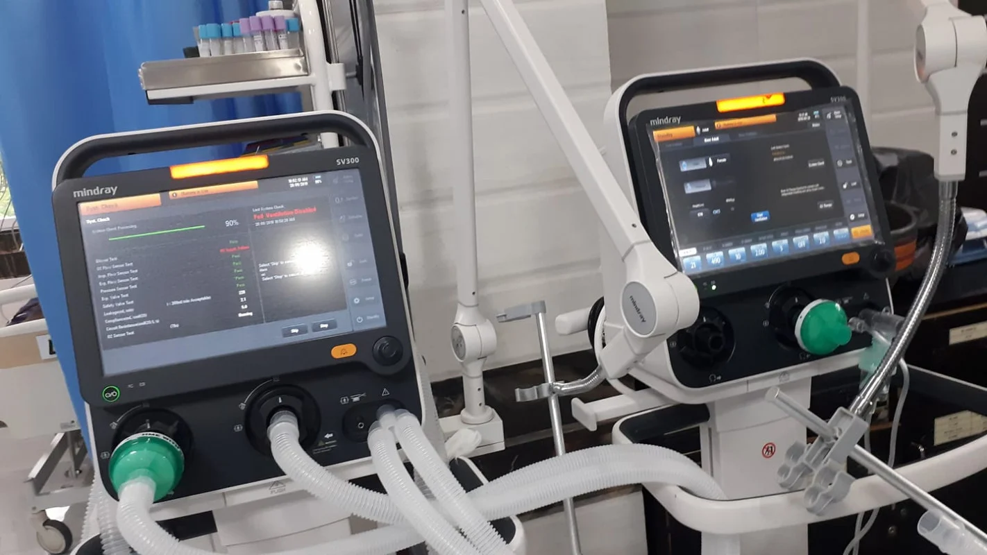 Imagen de noticia Capullos donará un nuevo respirador para fortalecer la atención en Neonatología del Hospital Centenario