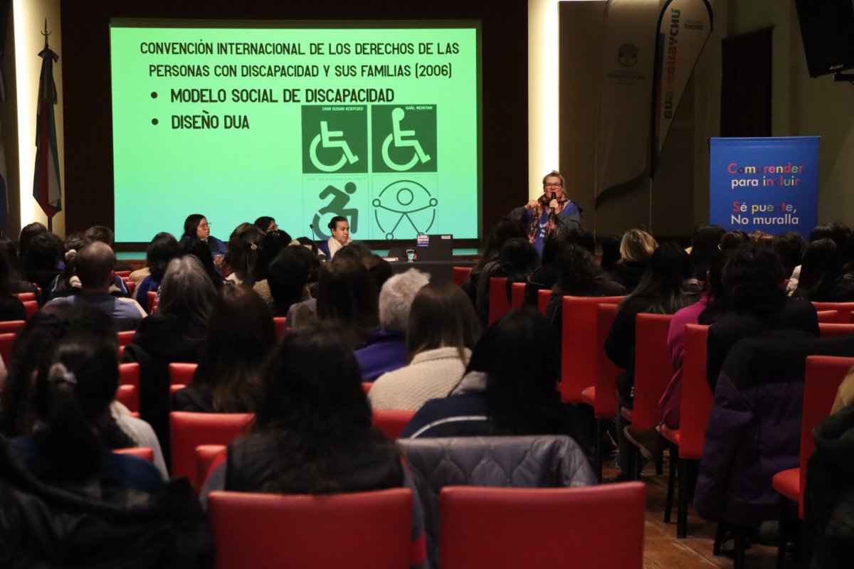 Imagen de noticia 140 personas participaron de la primera jornada de formación sobre neurodivergencias