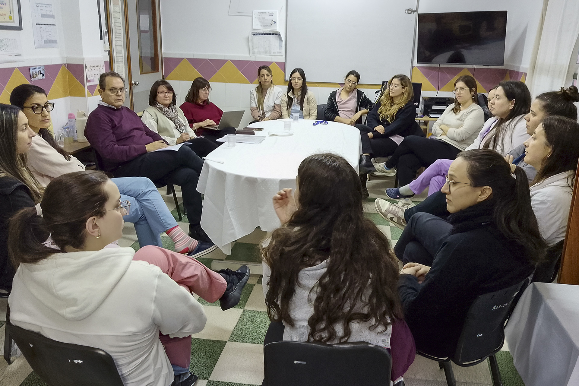 Imagen de noticia El Hospital San Roque reafirma su calidad como centro formador de especialistas en el ámbito pediátrico