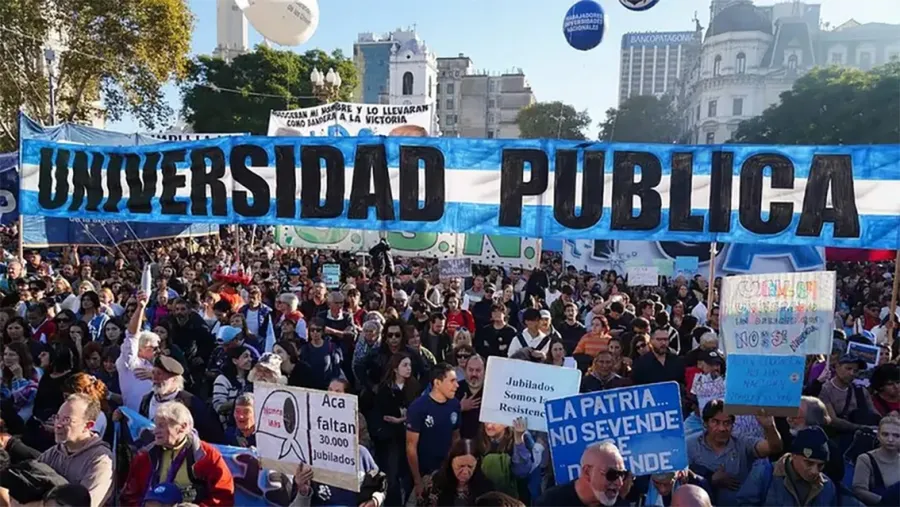Imagen de noticia Docentes universitarios anunciaron un paro nacional de 48 horas para el 27 y 28 de agosto