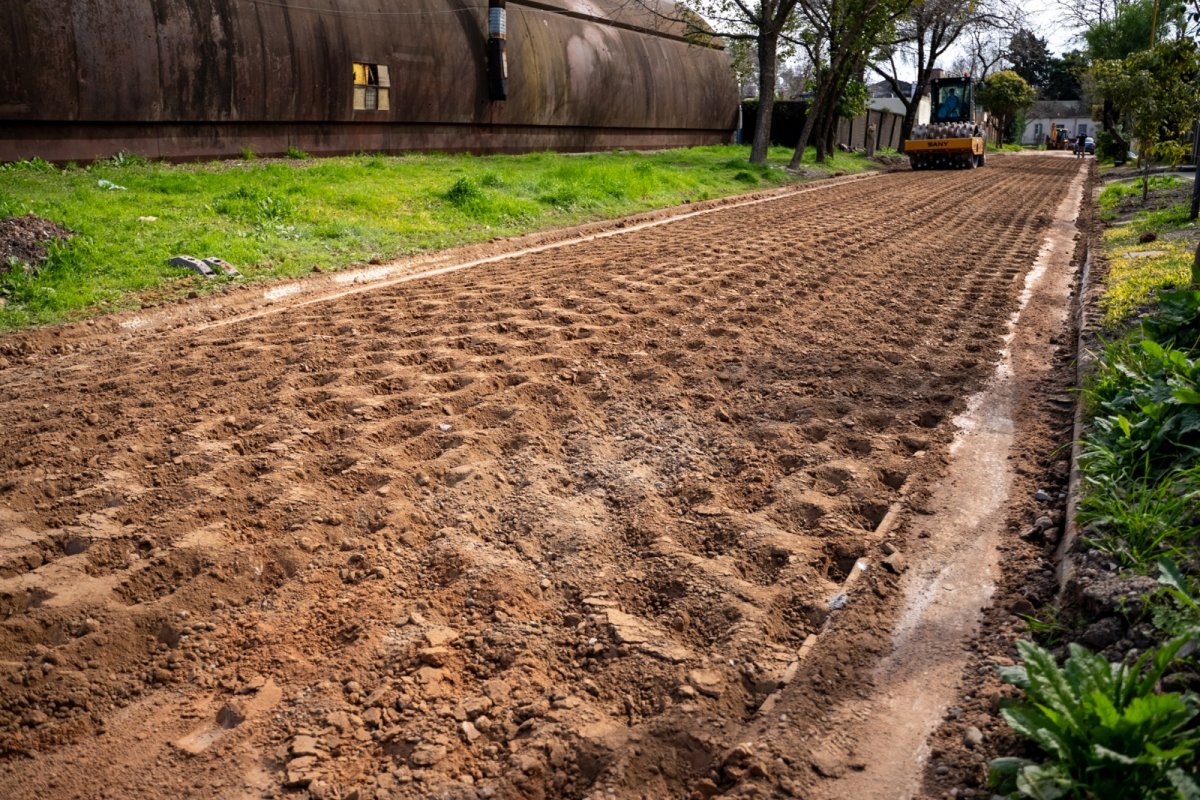 Imagen de noticia El asfaltado suma un nuevo frente de obra en Virreynato y Angelelli