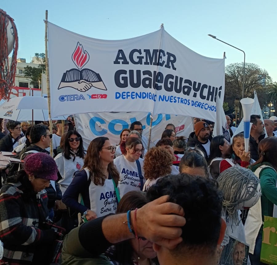 Imagen de noticia AGMER habla de un 80% de adhesión al paro, mientras el CGE asegura que las escuelas funcionaron con normalidad